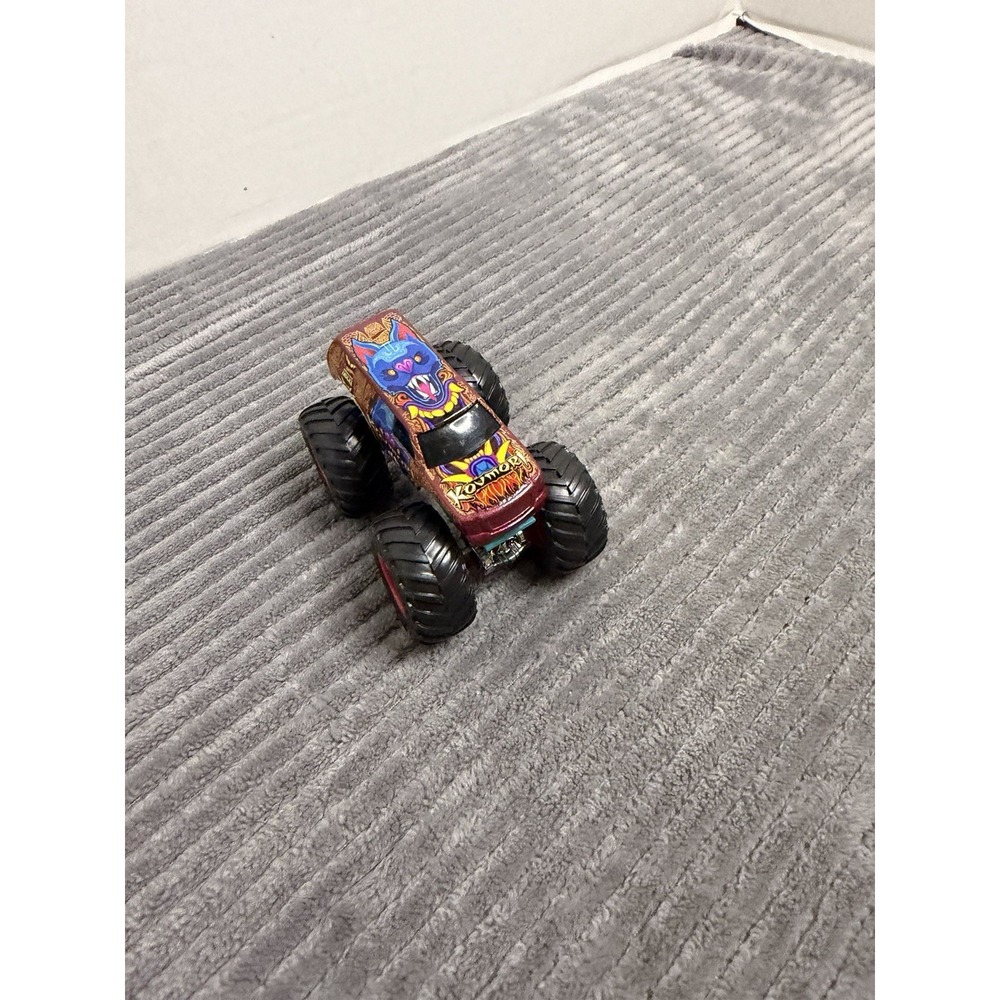 Hot Wheels Monster Trucks KOUMORI Monster Truck 1:64 Mattel